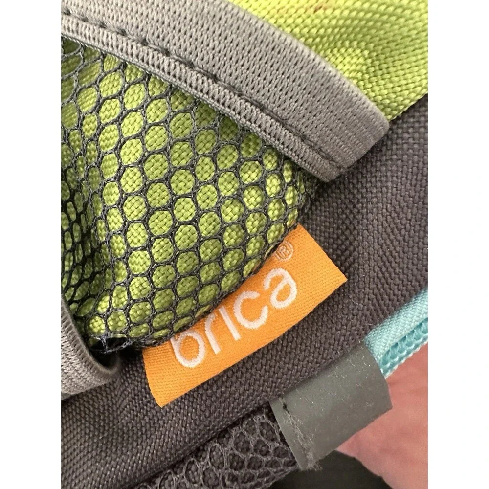 Munchkin Brica By-My-Side Safety Harness Backpack ‎ Adjustable Chest Clip